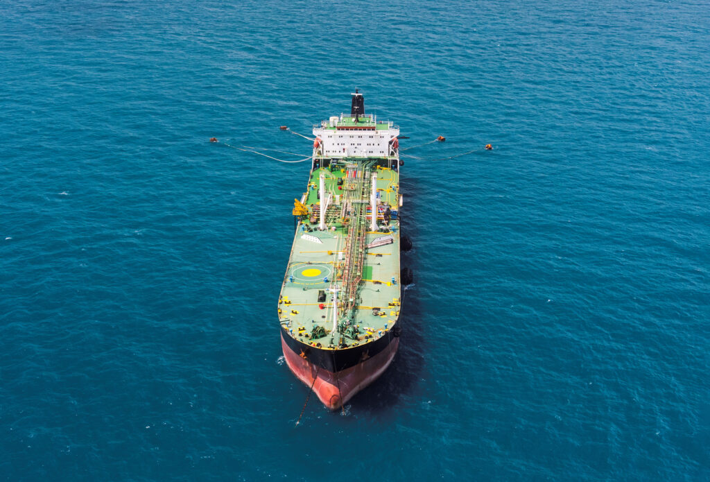 Offshore oil rig drilling platform/Offshore oil rig drilling platform in the gulf of Thailand
